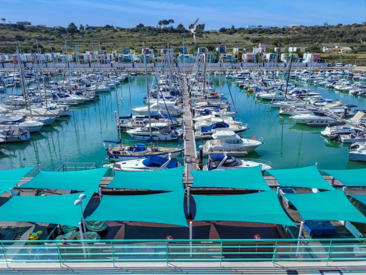 Apartamento Luxury 1 Bedroom, Marina De Near Old Town
