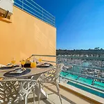 Luxury 1 Bedroom, Apartment Marina De Albufeira Near Old Town